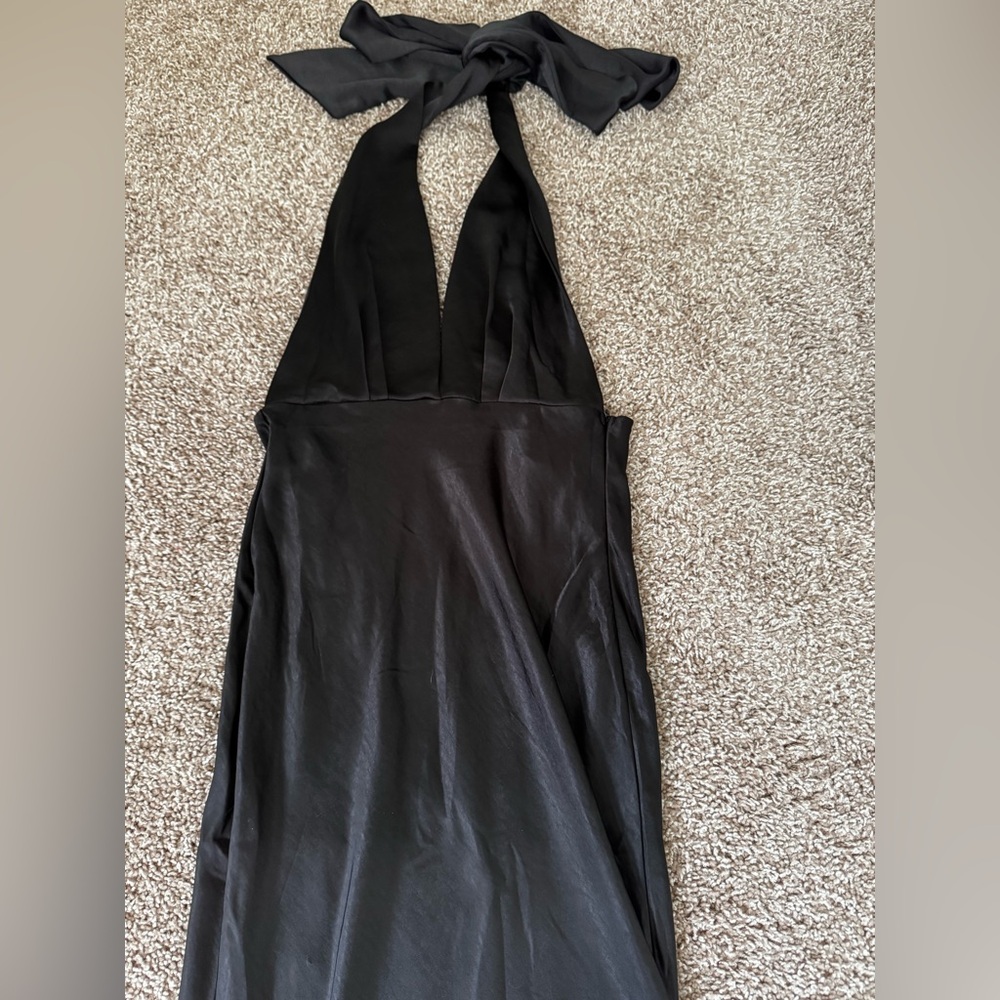 SHOWPO DRESS - Picture 4 of 4